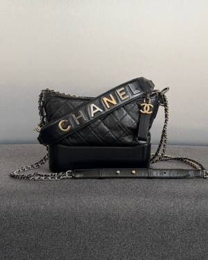 [샤넬] 가브리엘 호보백 뉴 미디움 AS1521