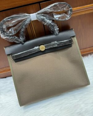 [에르메스] 에르백 Zip 31cm Vache Hunter & Toile/ Toundra & Noir/ Gold - Gold