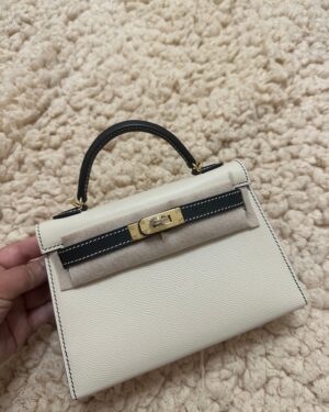 [에르메스] 켈리 19cm Epsom/ Noir / Blanc - Gold