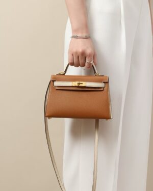 [에르메스] 켈리 19cm Epsom/ Gold/Nata - Gold