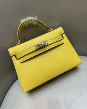 [에르메스] 켈리 19cm Chevre/ Jaune Napoli - Gold