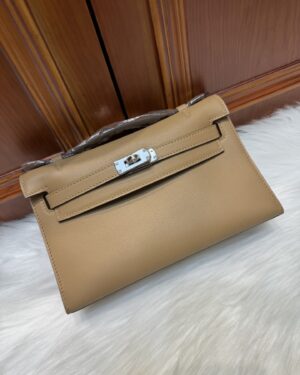 [에르메스] 켈리 22cm Swift/ 0M Chai - Silver