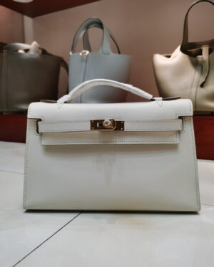 [에르메스] 켈리 22cm Epsom/ Nata - Gold