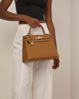 [에르메스] 켈리 28cm Epsom/ Gold - Silver