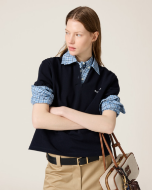 [미우미우] 피케 및 포플린 폴로 셔츠 MJN555