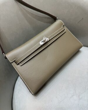 [에르메스] 켈리 Elan 27cm Chevre/ Etoupe - Silver