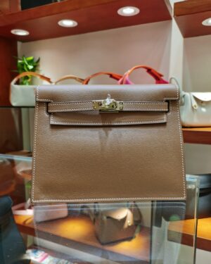 [에르메스] 켈리 Danse 22cm Evercolor/ Chai - Gold