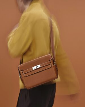 [에르메스] 켈리 Messenger 32cm Berlin/ Gold - Silver