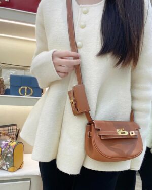 [에르메스] 켈리 Moove 17cm Swift/ Gold - Gold