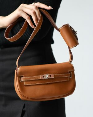 [에르메스] 켈리 Moove 17cm Swift/ Gold - Silver