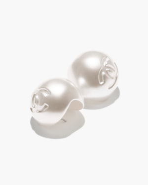 [샤넬] 스터드 이어링 ABE983