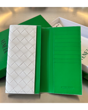 [보테가베네타] 인트레치아토 장지갑 749436 (상급)