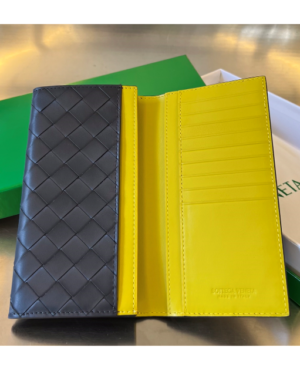 [보테가베네타] 인트레치아토 장지갑 749436 (상급)