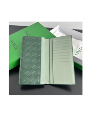 [보테가베네타] 인트레치아토 장지갑 749436 (상급)