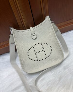 [에르메스] 에블린 mini 17Cm Clemence/ Nata