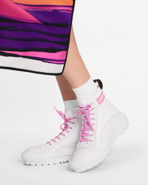 [루이비통] LV 스쿼드 스니커 부츠 1AADSV