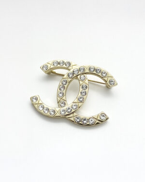 [샤넬] CC 로고 브로치