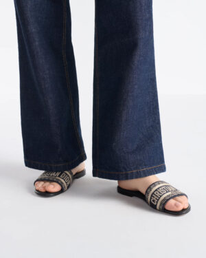 [디올] Dway 뮬 KCQ166ERC_S56B