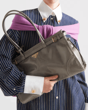 [프라다] 보니 라지 가죽 핸드백 퓨터 1BA433