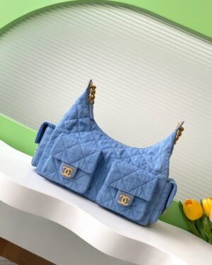 [샤넬] 맥시 호보백 데님 AS5302