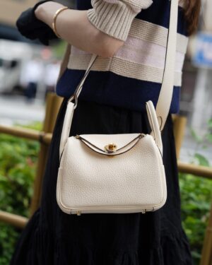 [에르메스] 린디 Mini 19cm Clemence/ Nata - Gold