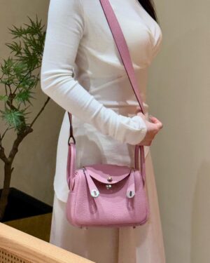 [에르메스] 린디 Mini 19cm Clemence/ Mauve Sylvestre - Silver