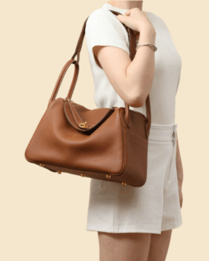 [에르메스] 린디 30cm Taurillon Clemence/ Gold - Gold