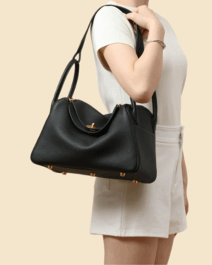 [에르메스] 린디 30cm Taurillon Clemence/ Noir - Gold