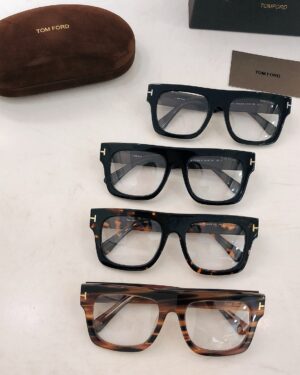 [톰포드] TF5634 안경테 (색상 다수)