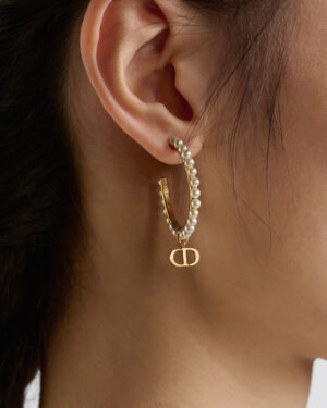 [디올] Petit CD 귀걸이 E3698WOMCY