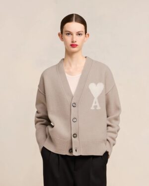 [아미] 빅 하트 로고 울 가디건 UKC0060182713 (3 COLORS)