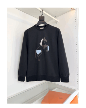 [에르메스] 2025 Cheval tangram 캐시미어 맨투맨 티셔츠 (2 COLORS)