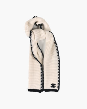 [샤넬] CC 니트 스카프 (2 COLORS)