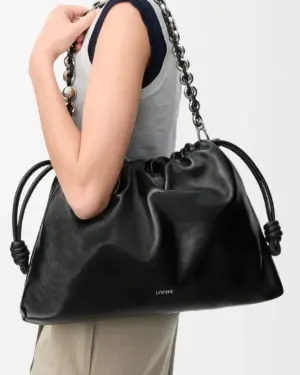 [로에베] 라지 플라멩코 펄스 나파 램스킨 블랙 실버 A411FPDX42