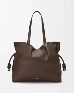 [로에베] 라지 플라멩코 클러치 나파 카프스킨 초콜릿 A411FL1X18