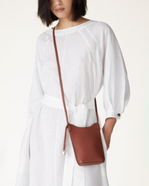 [로로피아나] 베일 휴대폰 케이스 FAN9881