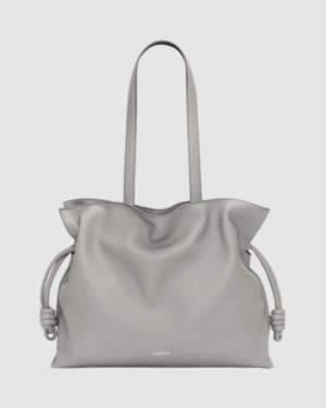 [로에베] 라지 플라멩코 클러치 나파 카프스킨 그레이 A411FL1X18-1150