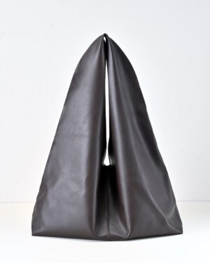 [더 로우] 빈들 미디엄 가죽 토트백 브라운