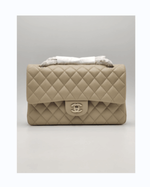 [샤넬] 미디움 클래식 플랩백 베이지 캐비어 금장 A01112