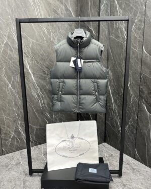 [프라다] 리나일론 패딩 조끼 (2 COLORS)