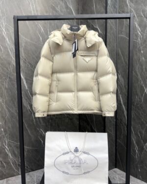 [프라다] 다운 숏 패딩 (2 COLORS)