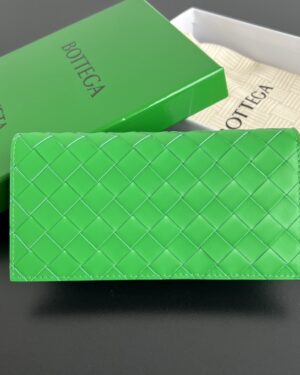 [보테가베네타] 인트레치아토 장지갑 그린