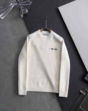 [미우미우] 헤비 울 크로셰 자수 로고 니트