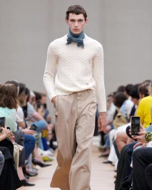 [디올] 캐시미어 케이블 니트 스웨터 (3 COLORS)