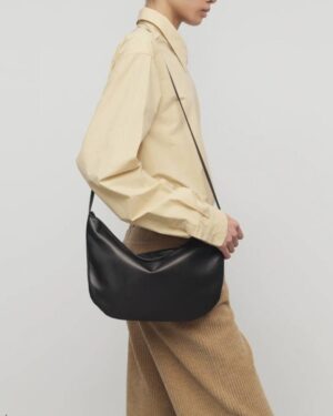 [더 로우] 이지 가죽 백 / 블랙