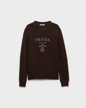 [프라다] 캐시미어 및 울 프라다 로고 크루넥 스웨터 P24G1V