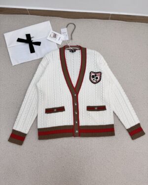 [샤넬] 캐시미어 풀오버 가디건 P80981-K11755 (2 COLORS)