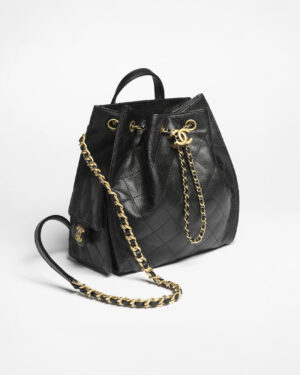 [샤넬] 25 백팩 미디엄 캐비어 블랙 금장 AS5600